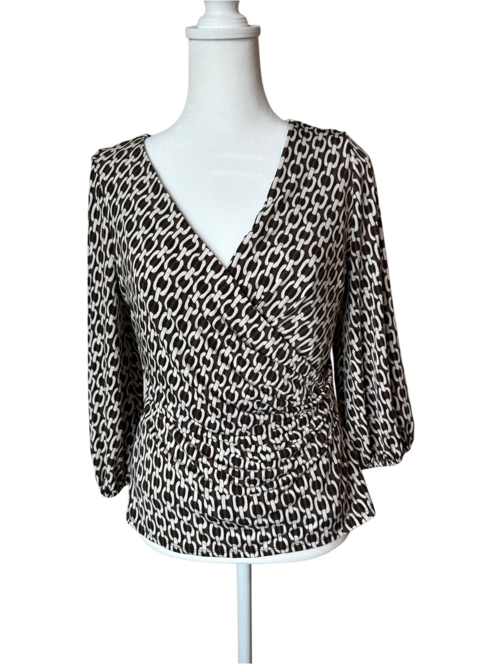 Vince Camuto Brown Cream Chain Print Wrap Top S